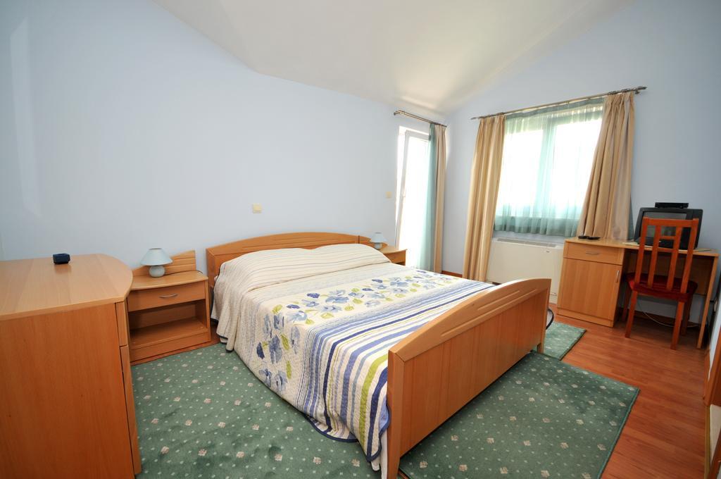 Apartments Villa Lida Трогир Экстерьер фото