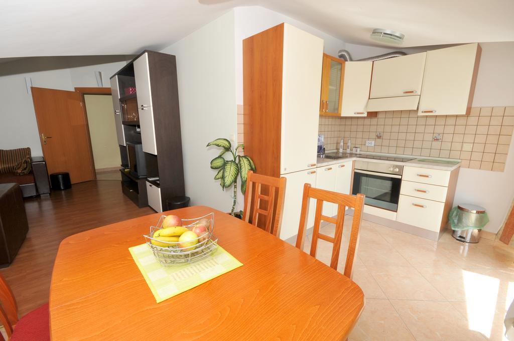 Apartments Villa Lida Трогир Экстерьер фото