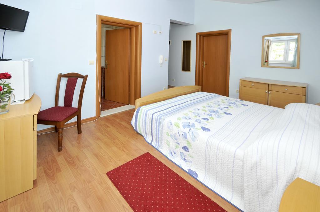 Apartments Villa Lida Трогир Экстерьер фото