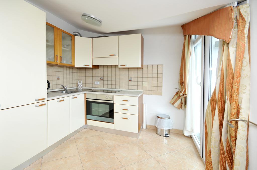 Apartments Villa Lida Трогир Экстерьер фото