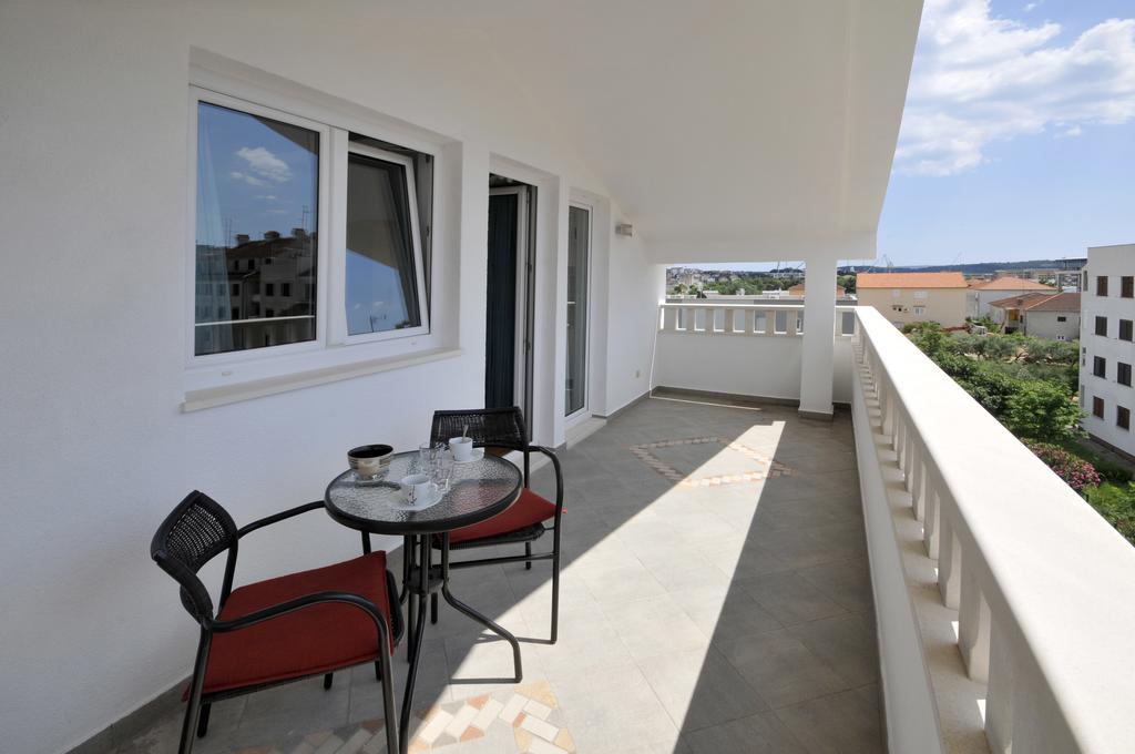Apartments Villa Lida Трогир Экстерьер фото