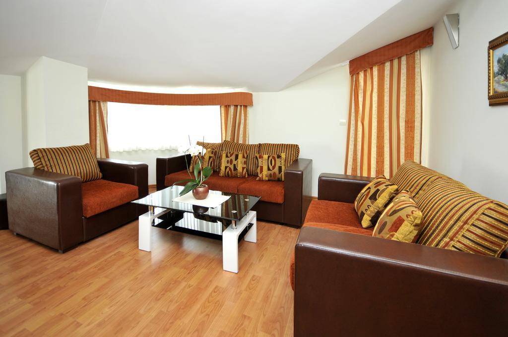 Apartments Villa Lida Трогир Экстерьер фото